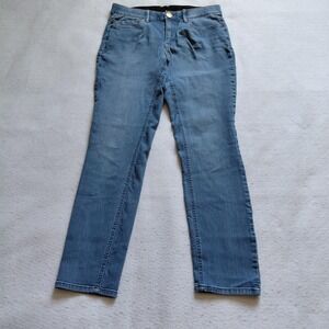 Christopher Banks Womens Signature Slimming Jeans Size 8 Light Blue Denim Mid